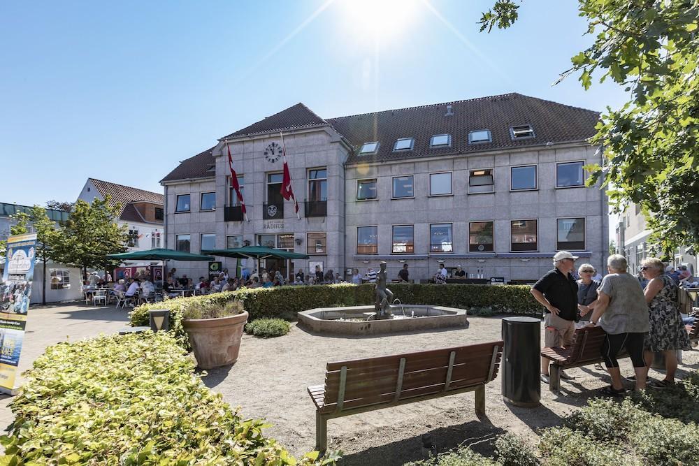 Det Gamle Radhus Hotel Gråsten Exterior photo
